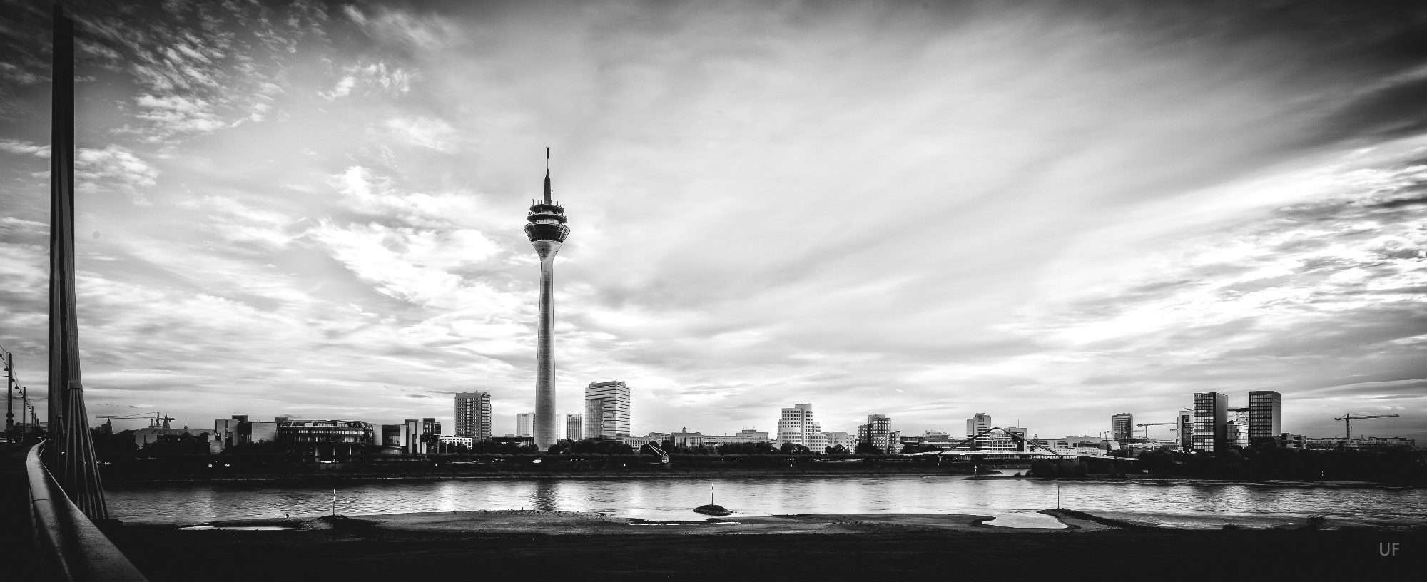 FRA5119HDR DDorf Pano 2 Bearbeitet